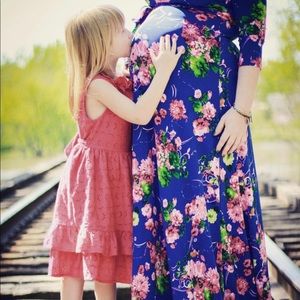 💙Blue 💙Pink Blush Maternity 🤰🏼Maxi dress